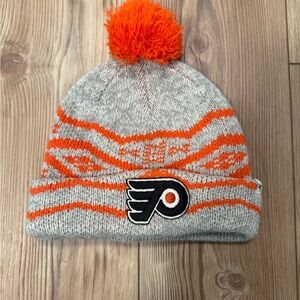 Philadelphia Flyers Gray & Orange Pom Beanie Hat